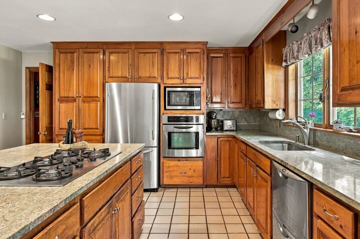 Property Photo:  66 Bennett Road  NH 03824 