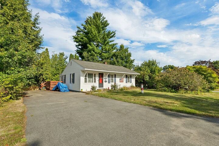 Property Photo: 33 Cushing Boulevard NH 03867