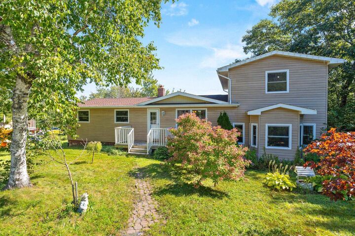 Property Photo:  14 Gordon Stewart Drive  NS B3V 1C6 
