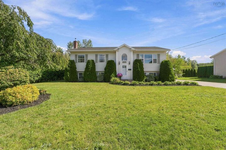 Property Photo:  1027 Club Crescent  NS B4N 5C8 