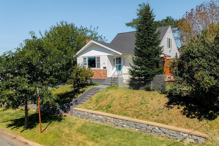 Property Photo:  23 Valleyfield Road  NS B2W 1N2 