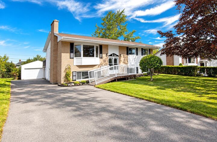 Property Photo:  138 Hannebury Drive  NS B2V 1P6 