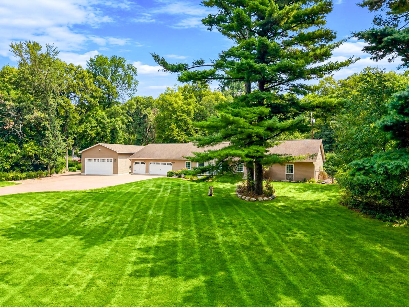 Property Photo: 15375 11th Street S MN 55001