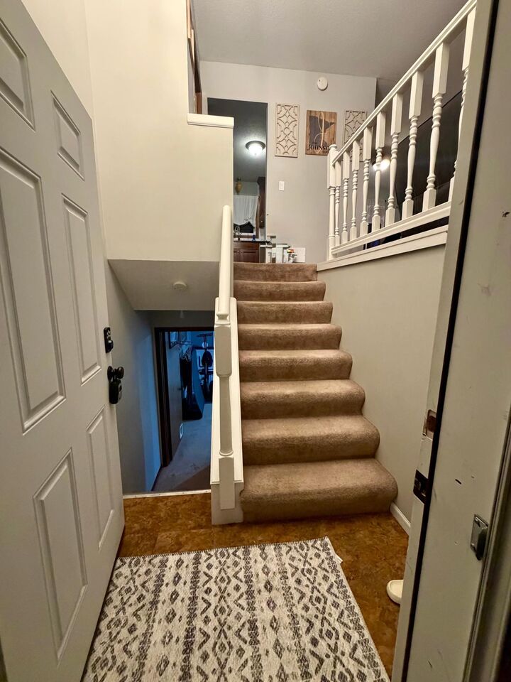 Property Photo:  2201 Kessler Lane  MN 55318 