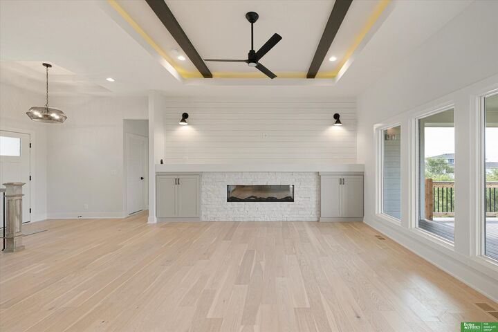 Property Photo:  10019 Prospect Street  NE 68046 