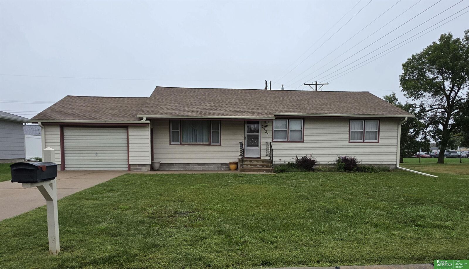 Property Photo: 2225 N Nebraska Avenue NE 68467-0000