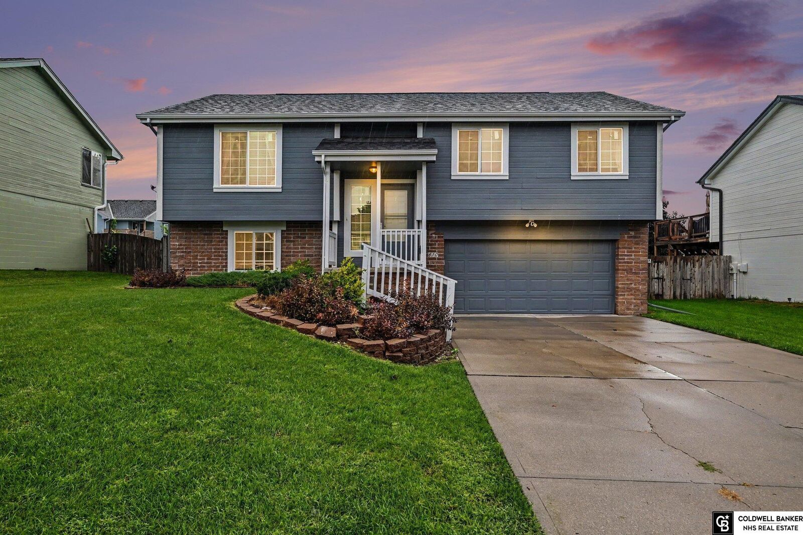 Property Photo: 610 Rosewood Avenue NE 68133