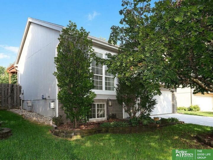 Property Photo: 5408 S 190 Terrace NE 68135