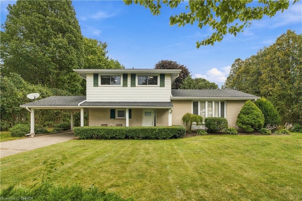 Property Photo:  638 Oak Park Road  ON N3T 5L8 