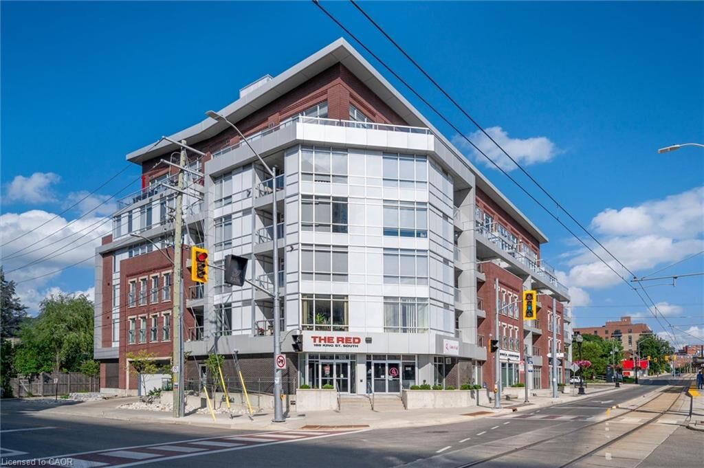 Property Photo:  188 King Street S 209  ON N2J 0C6 