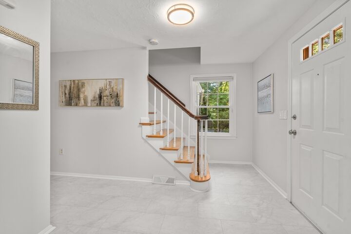 Property Photo:  942 Salem End Road  MA 01702 
