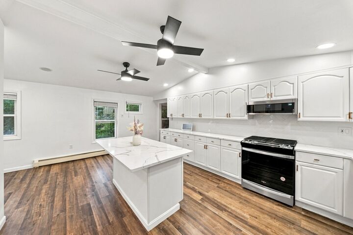 Property Photo:  28 S Warren St  MA 01835 