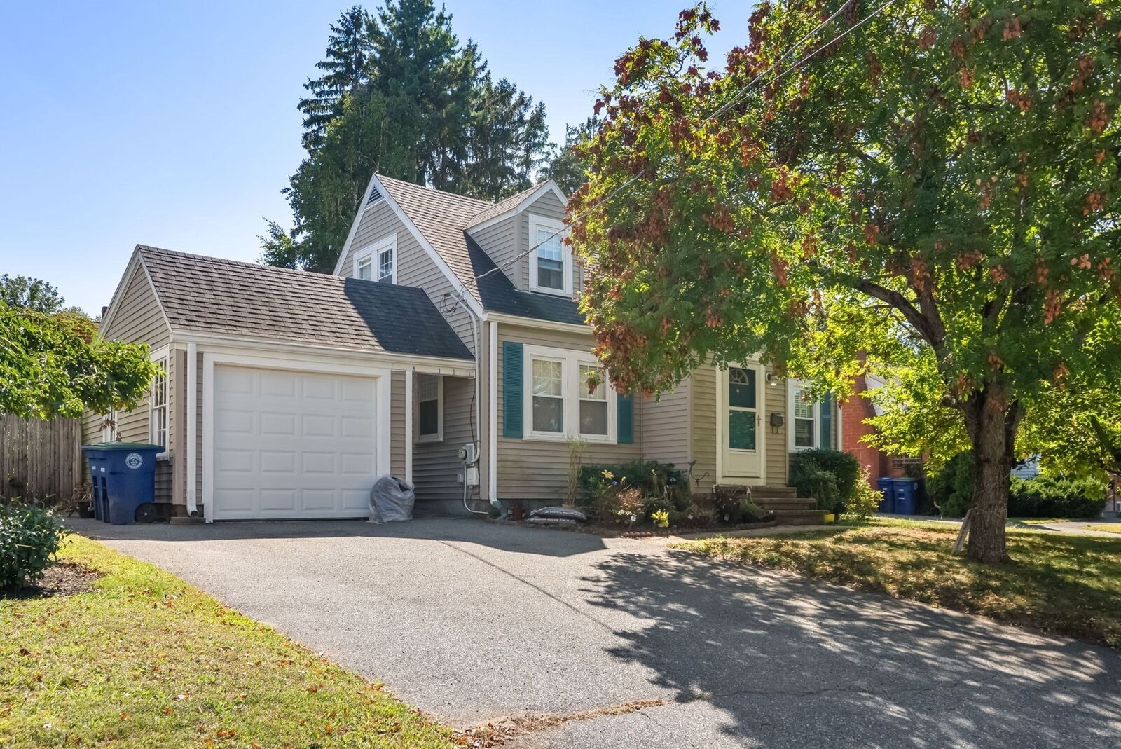 Property Photo: 18 Hill View Road MA 02184