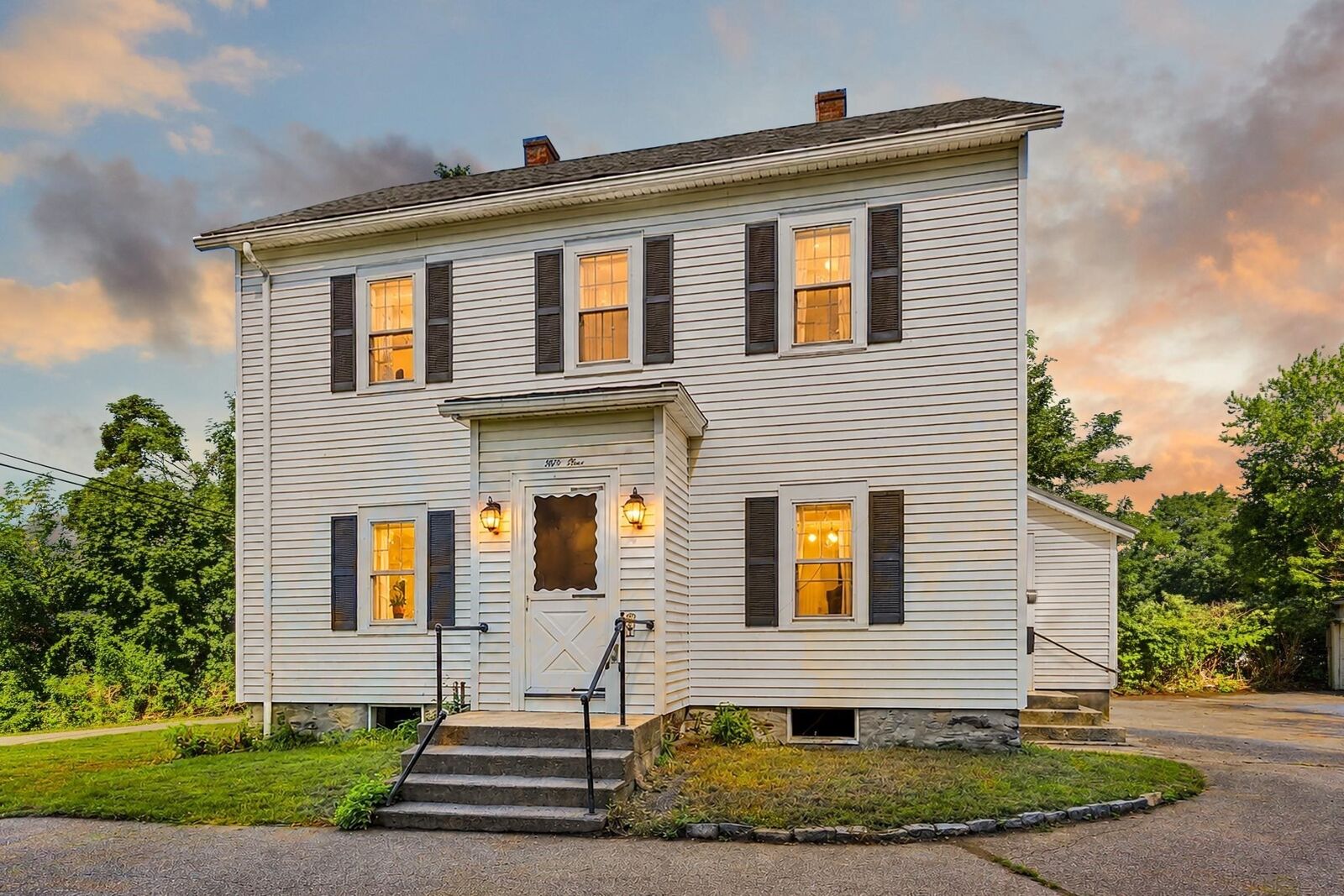 Property Photo:  51 Underwood Ln  RI 02852 