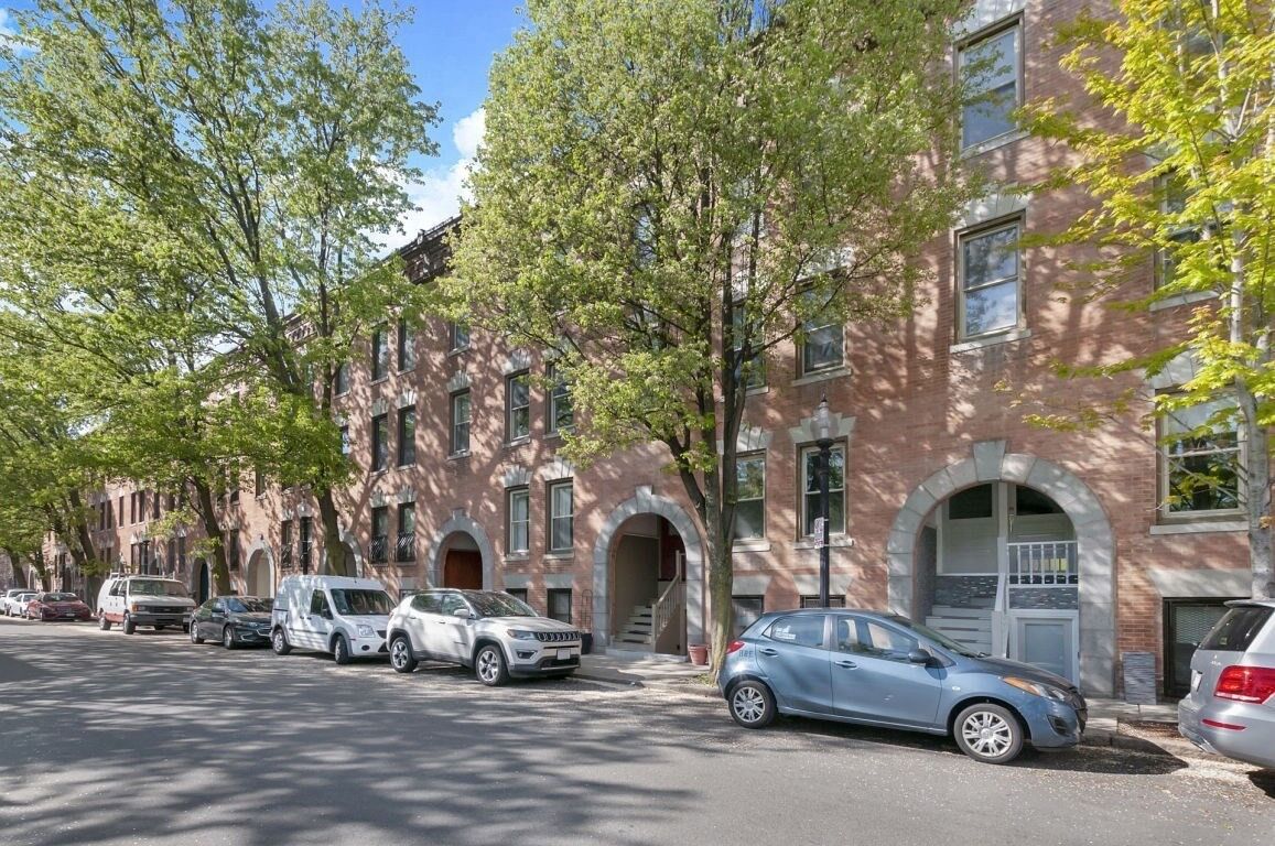 Property Photo: 120 Union Park St 3 MA 02118