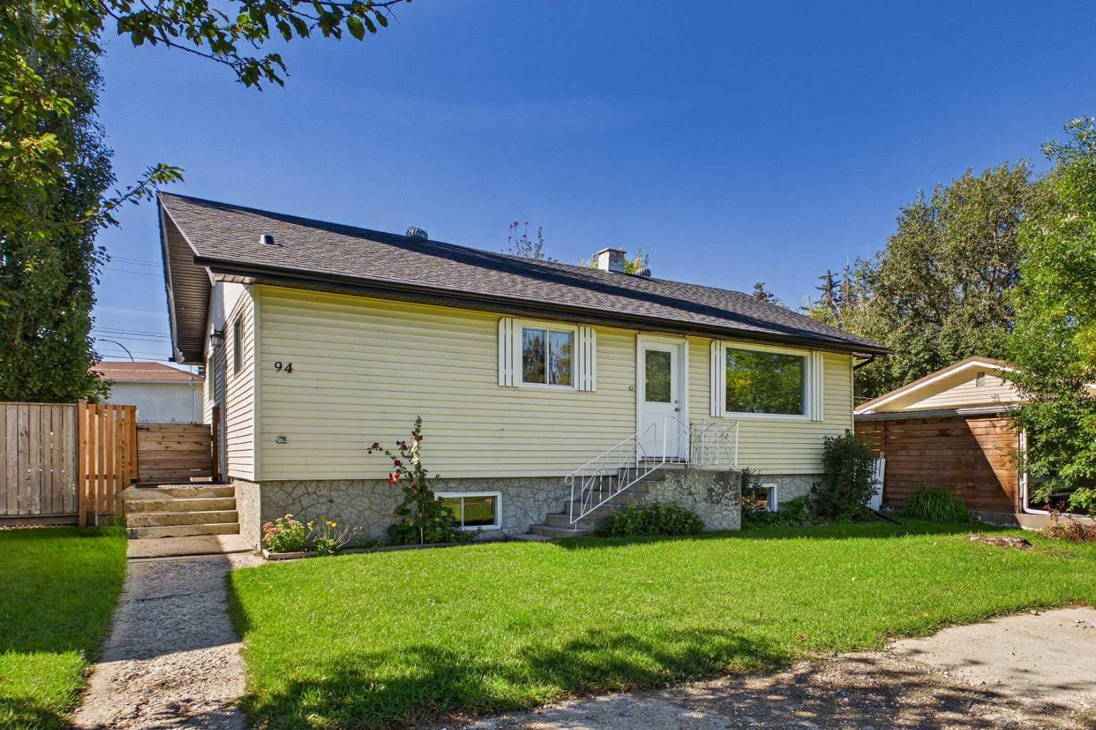 Property Photo: 94 Lakeside Boulevard AB T1P 1A1