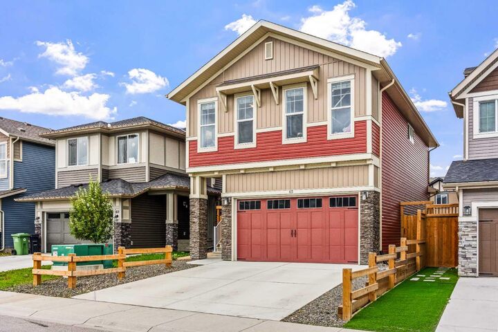 Property Photo:  65 Morgan Street  AB T4C 2R6 