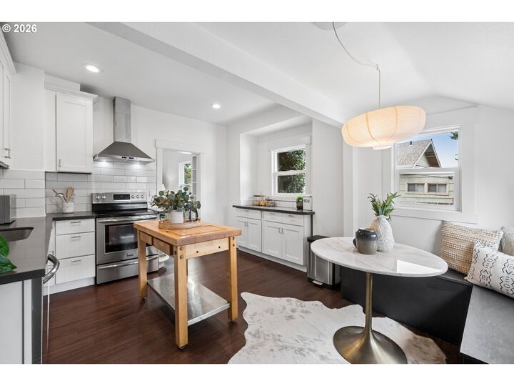 Property Photo:  7315 N Jersey St  OR 97203 