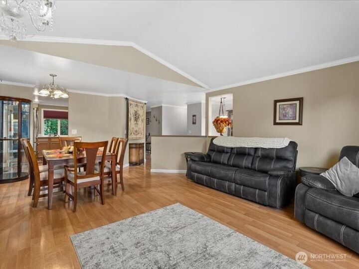 Property Photo:  12611 SE 307th Street  WA 98092 