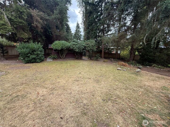 Property Photo: 86 Xx Holly Lane WA 98026