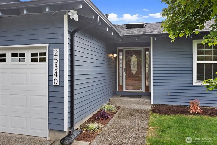 Property Photo:  25340  36th Place S  WA 98032 