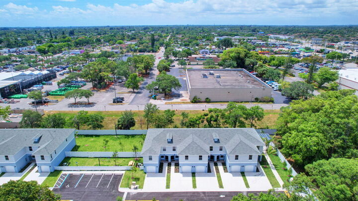 Property Photo:  3868 Patio Court 3  FL 33461 