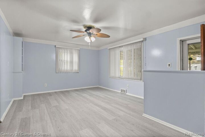 Property Photo:  4685 Grindley Park Street  MI 48125 