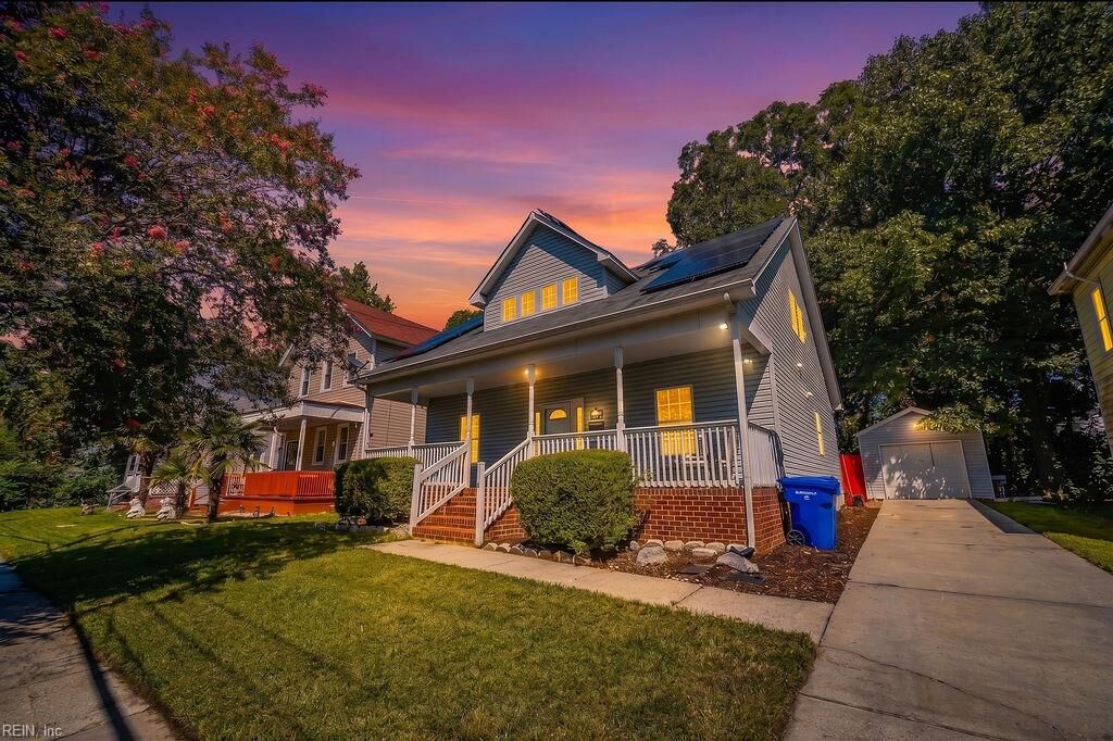 Property Photo:  722 Thayor St  VA 23504 
