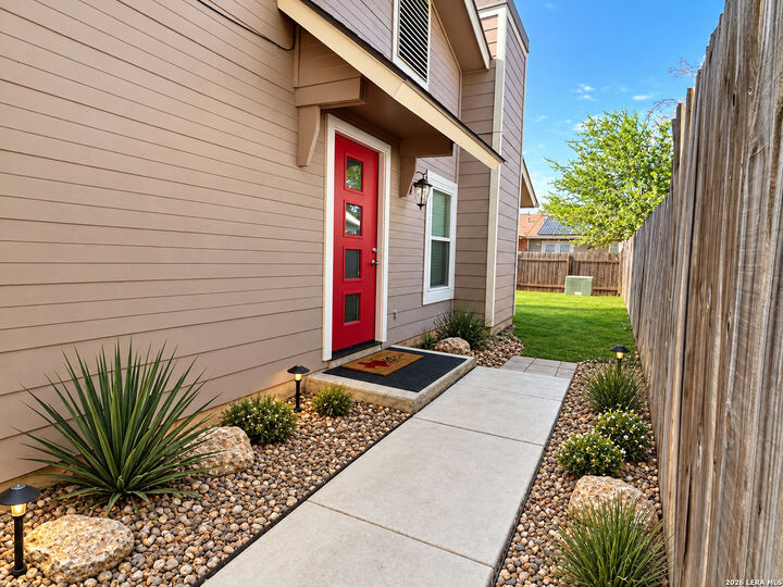 Property Photo: 6823 Mountain Spring St TX 78249