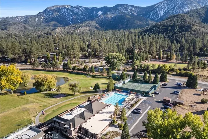 Property Photo: 2104 Ironwood Drive CA 93222