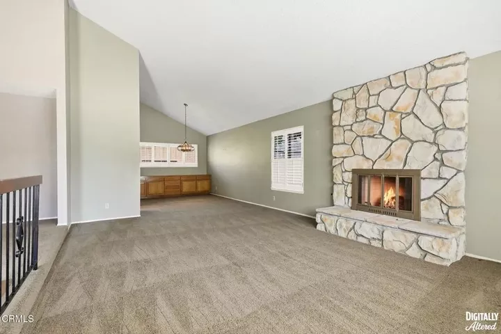 Property Photo: 1122 Casitas Court CA 93004