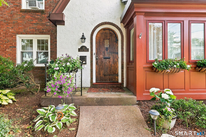 Property Photo:  32 Gerard Street  CT 06040 