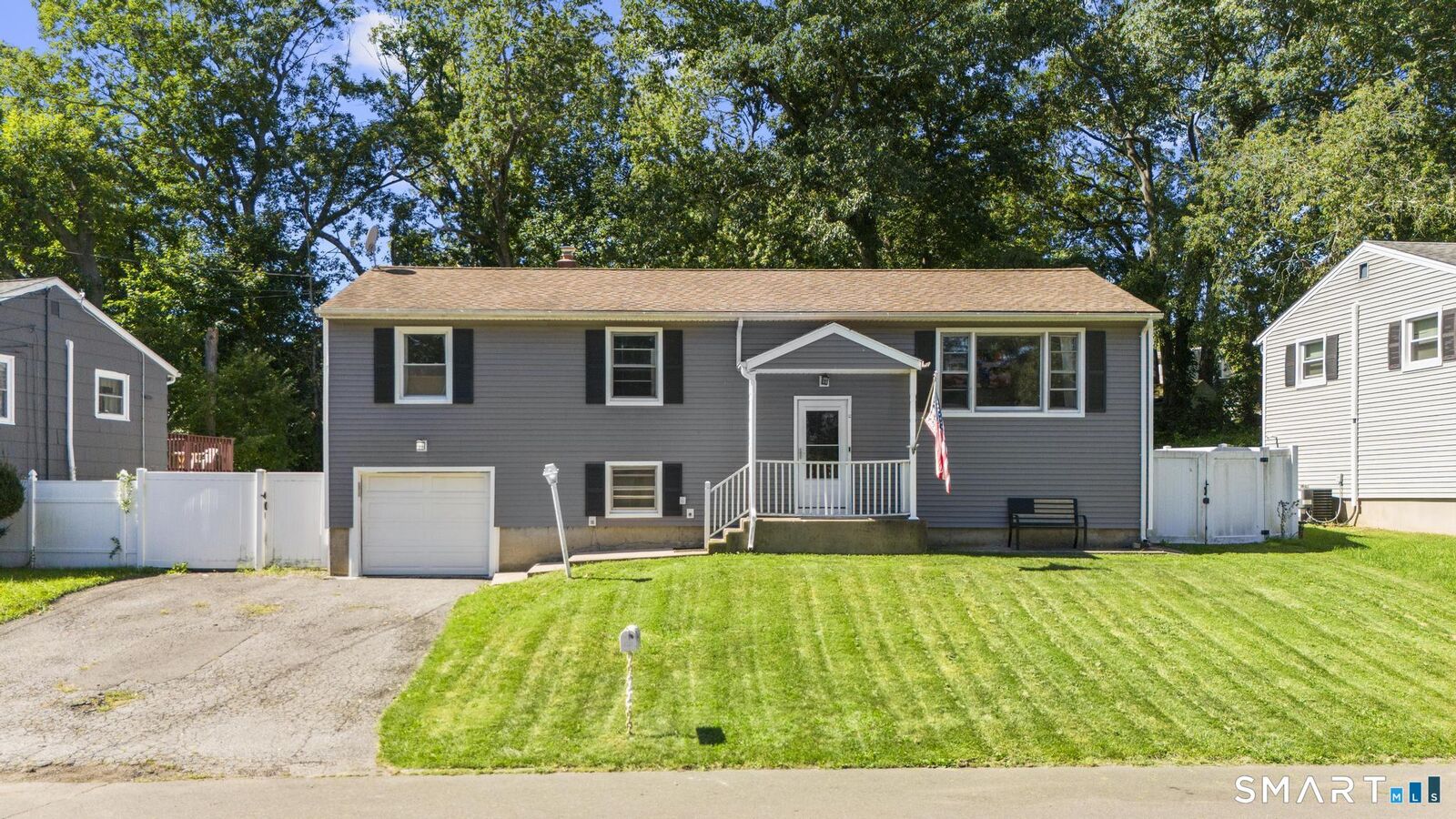 Property Photo: 150 Hilltop Lane CT 06516