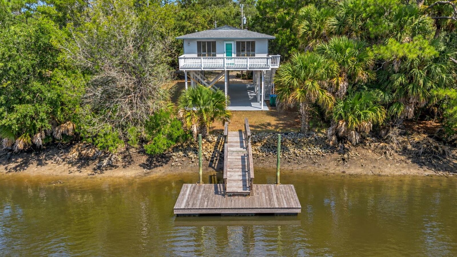 Property Photo: 42 Oyster Bay Drive FL 32327