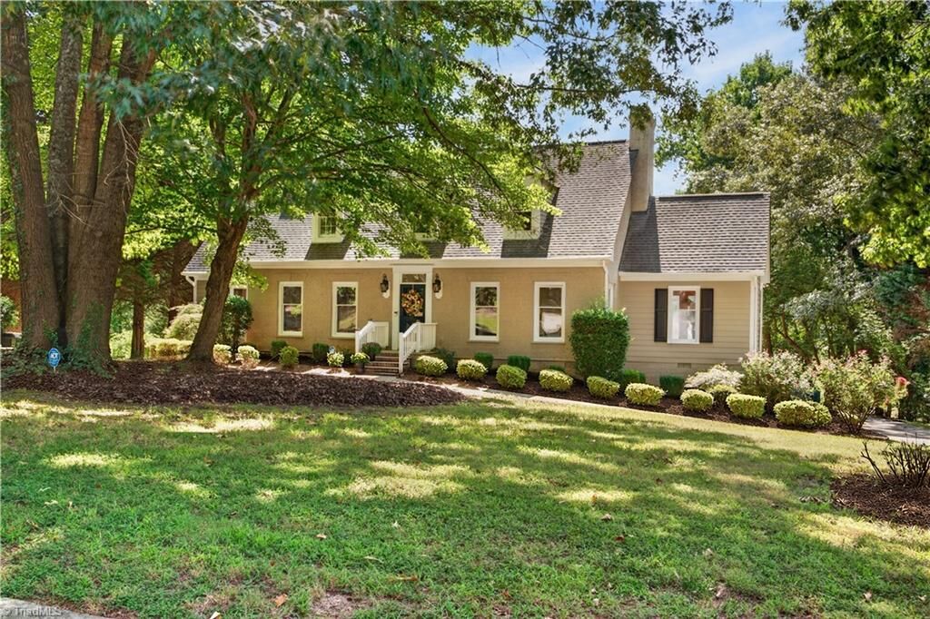 Property Photo:  3907 Buncombe Drive  NC 27407 