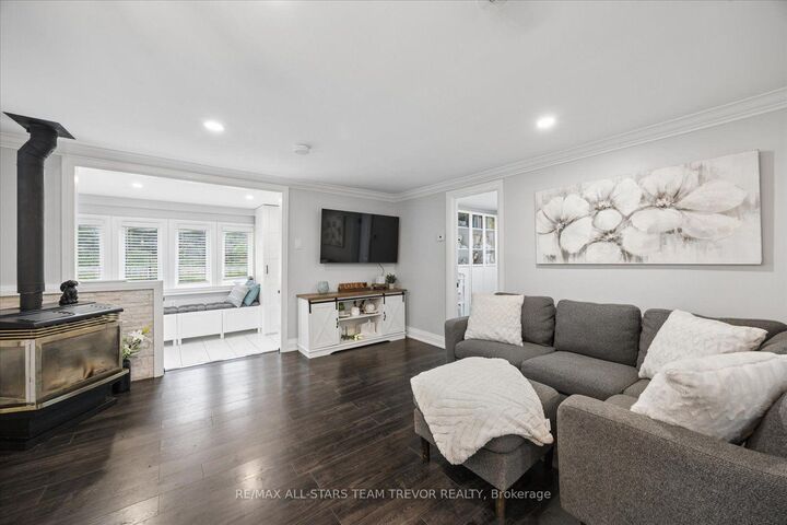 Property Photo:  6286 Black River Road  ON L0E 1R0 