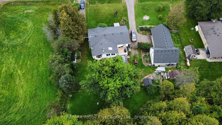 Property Photo: 3428 Harwood Road ON K0K 1C0