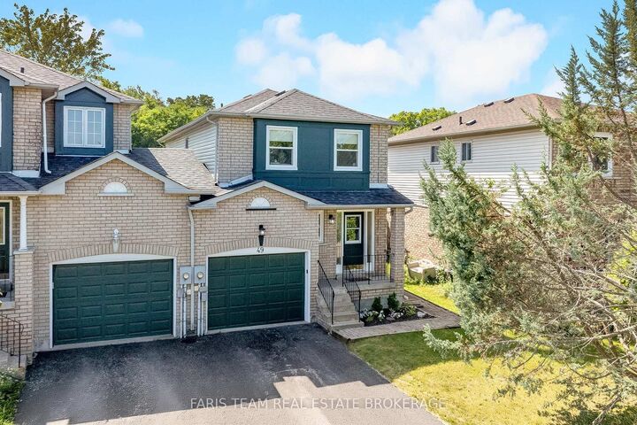 Property Photo:  49 Cunningham Drive  ON L4N 8L4 