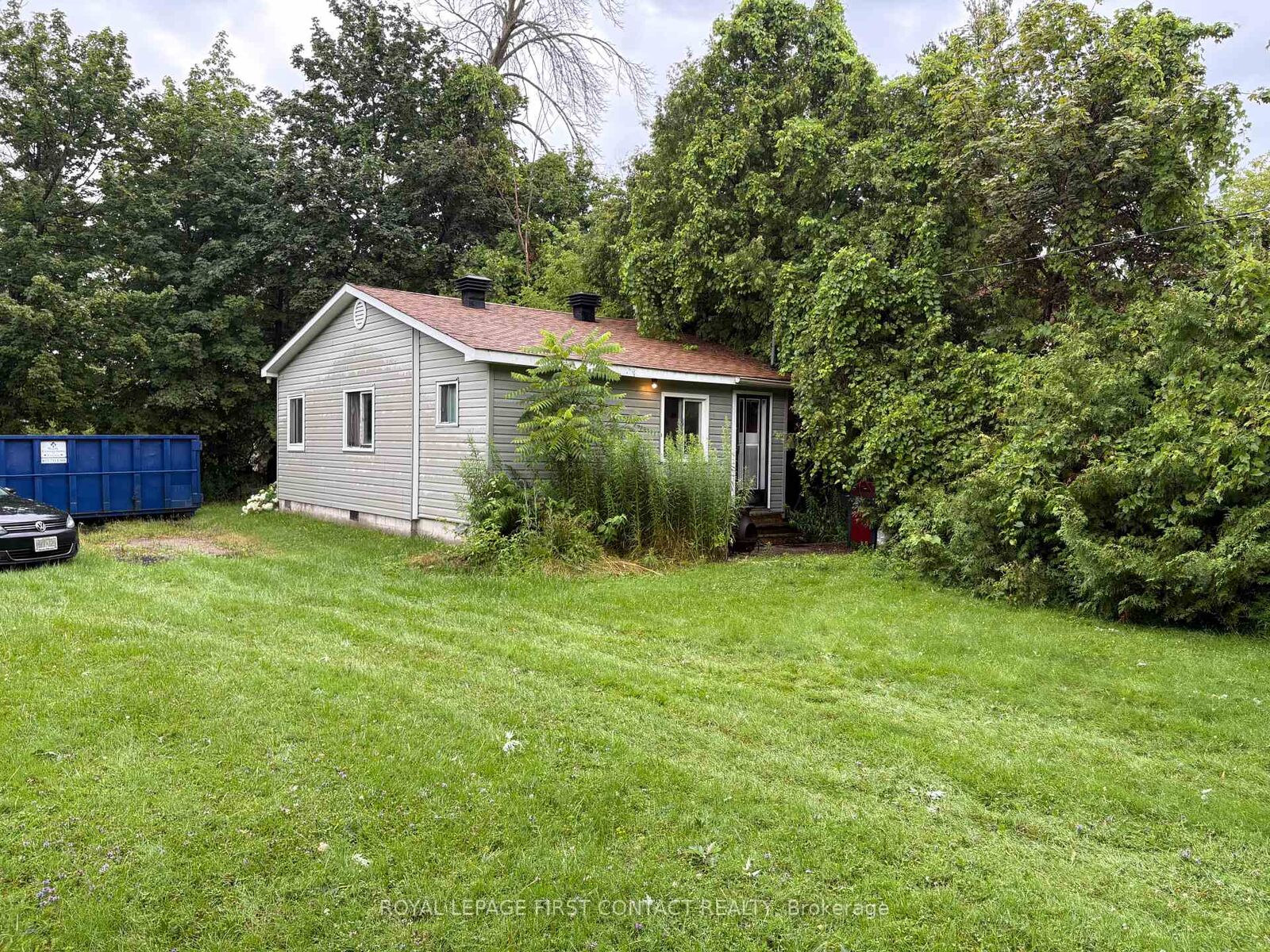 Property Photo:  691 6th Line  ON L9S 4P9 