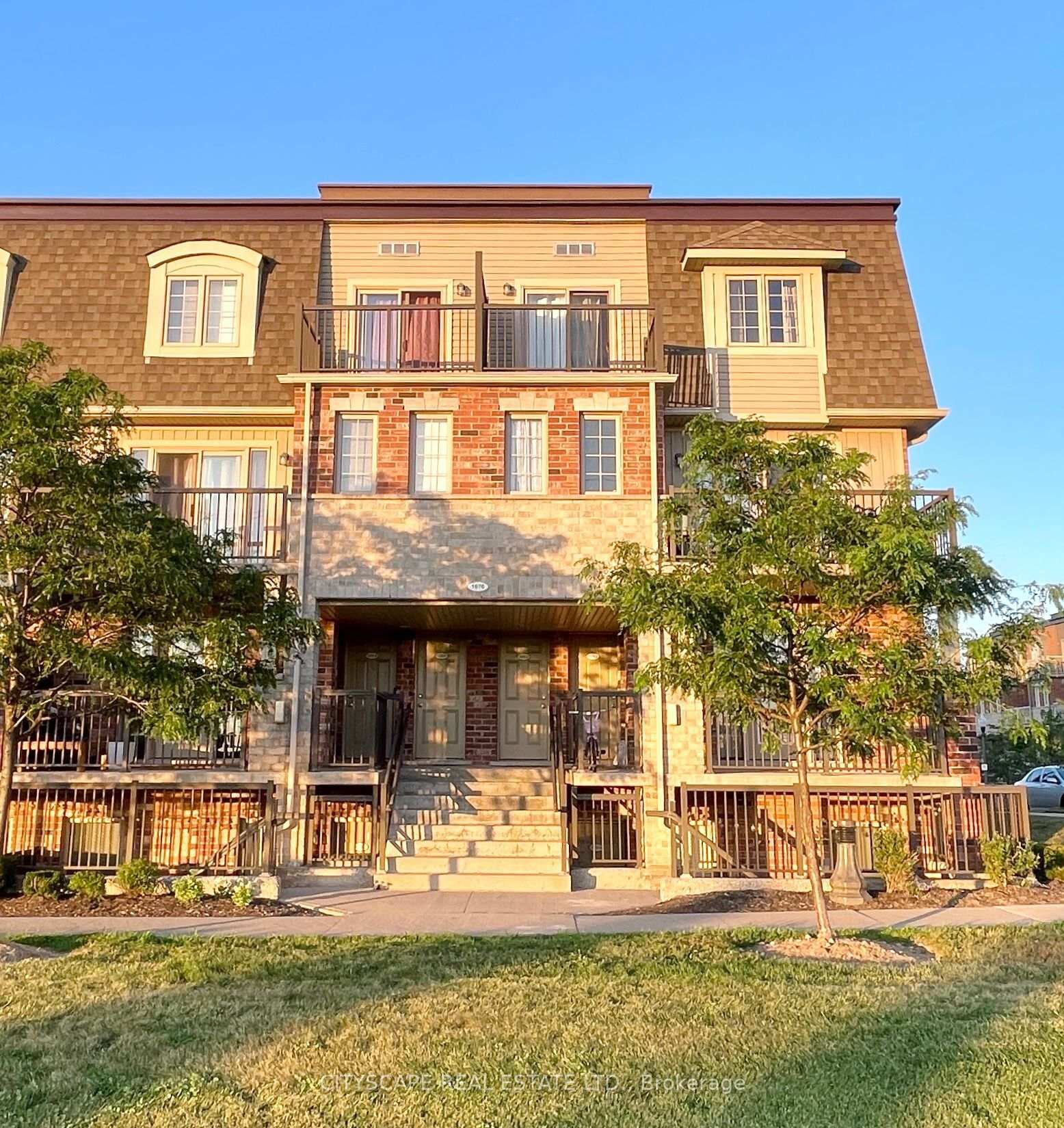 Property Photo:  1676 Fischer Hallman Road C  ON N2R 0H9 