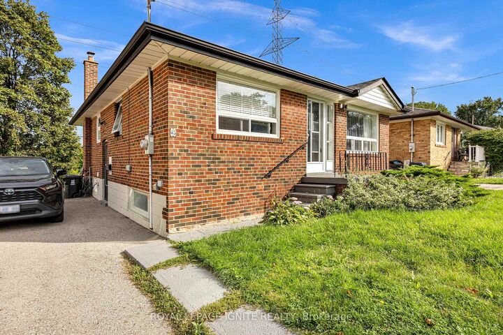 Property Photo:  45 Redwater Drive  ON M9W 1Z5 