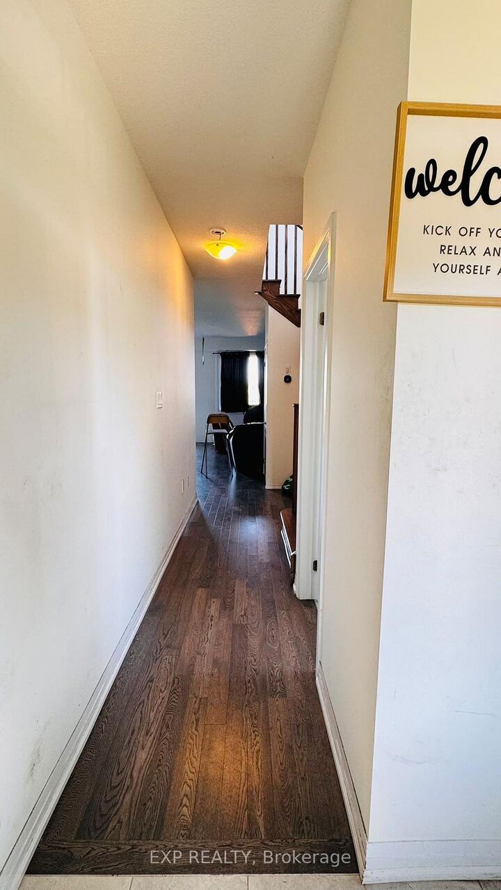 Property Photo:  15 Peach Street 5 #Upper  ON L2V 0P5 