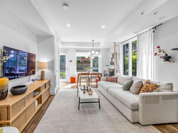 Property Photo:  3488 Widdicombe Way 5  ON L5L 0B8 