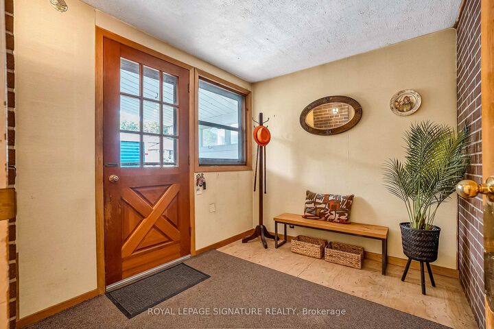 Property Photo:  32 Northey Drive  ON M2L 2S9 