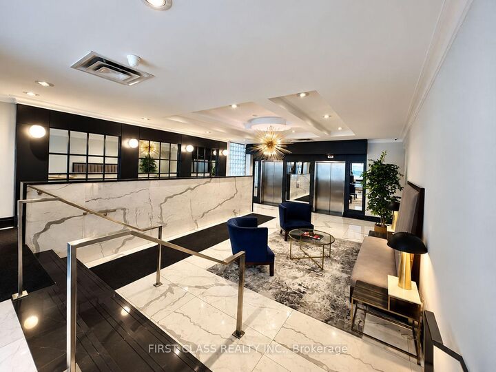 Property Photo:  1231 Yonge Street 207  ON M4T 2T8 