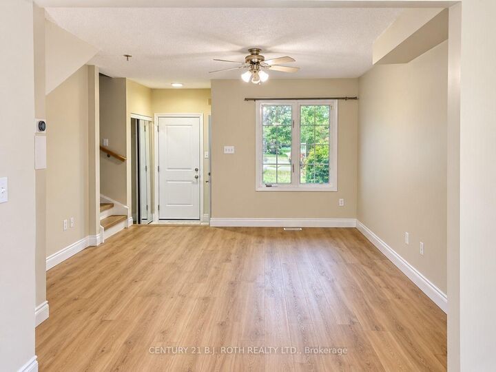Property Photo:  397 Ferndale Drive S  ON L4N 0M1 