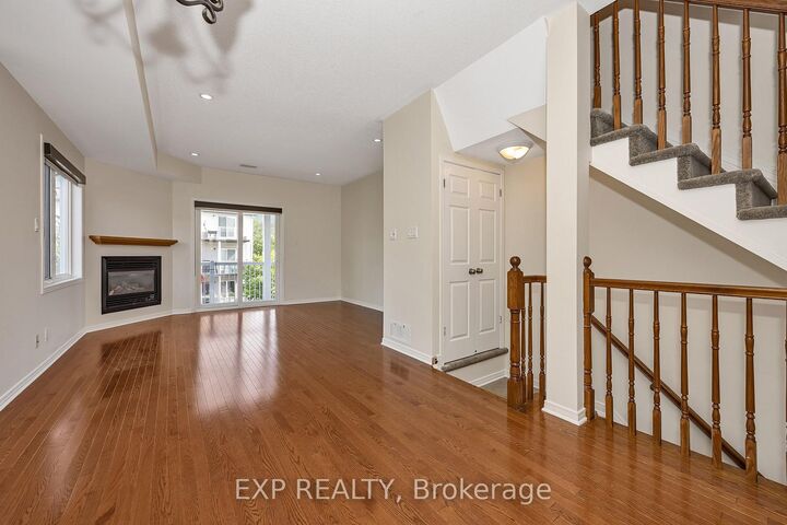 Property Photo: 29 Jardin Private E 295 ON K1K 2V6