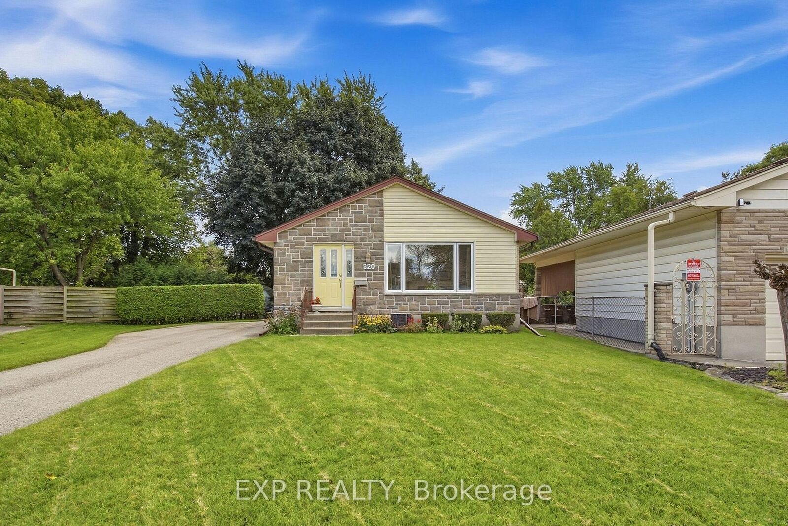 Property Photo:  320 Culver Place  ON N5V 3H3 