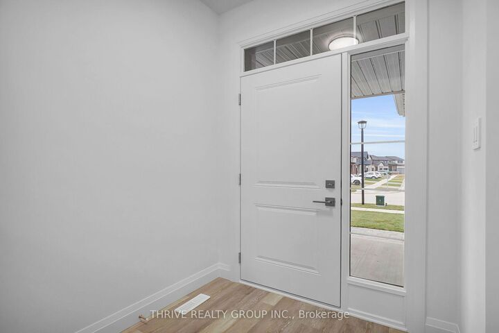 Property Photo:  2996 Buroak Drive  ON N6G 3M1 
