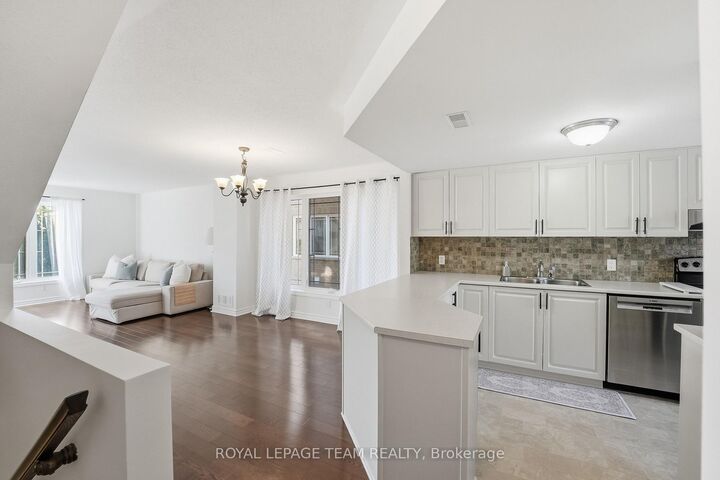 Property Photo:  128 Paseo Private  ON K2G 4N7 
